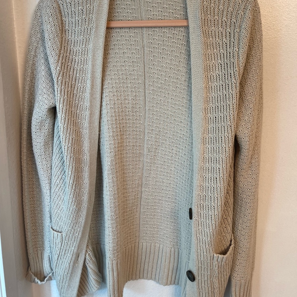 hollister cardigan